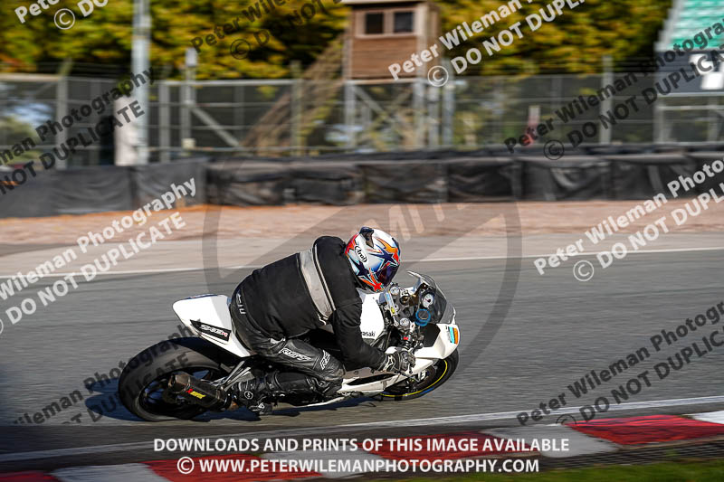 anglesey;brands hatch;cadwell park;croft;donington park;enduro digital images;event digital images;eventdigitalimages;mallory;no limits;oulton park;peter wileman photography;racing digital images;silverstone;snetterton;trackday digital images;trackday photos;vmcc banbury run;welsh 2 day enduro